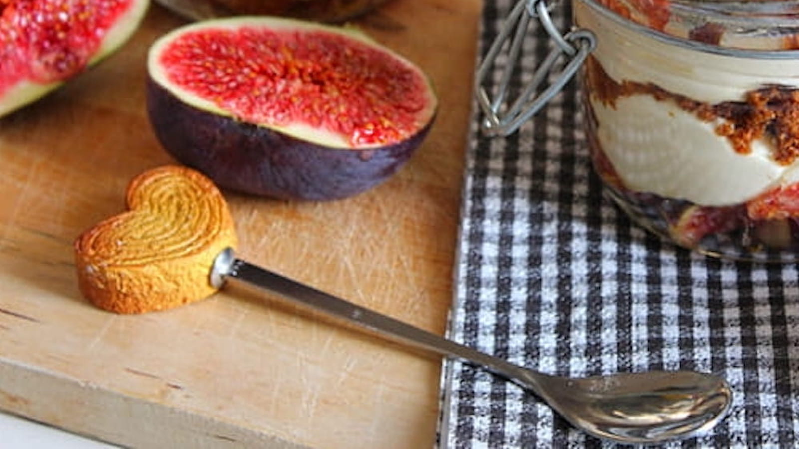 Tiramisu figues, miel et pain d'épices