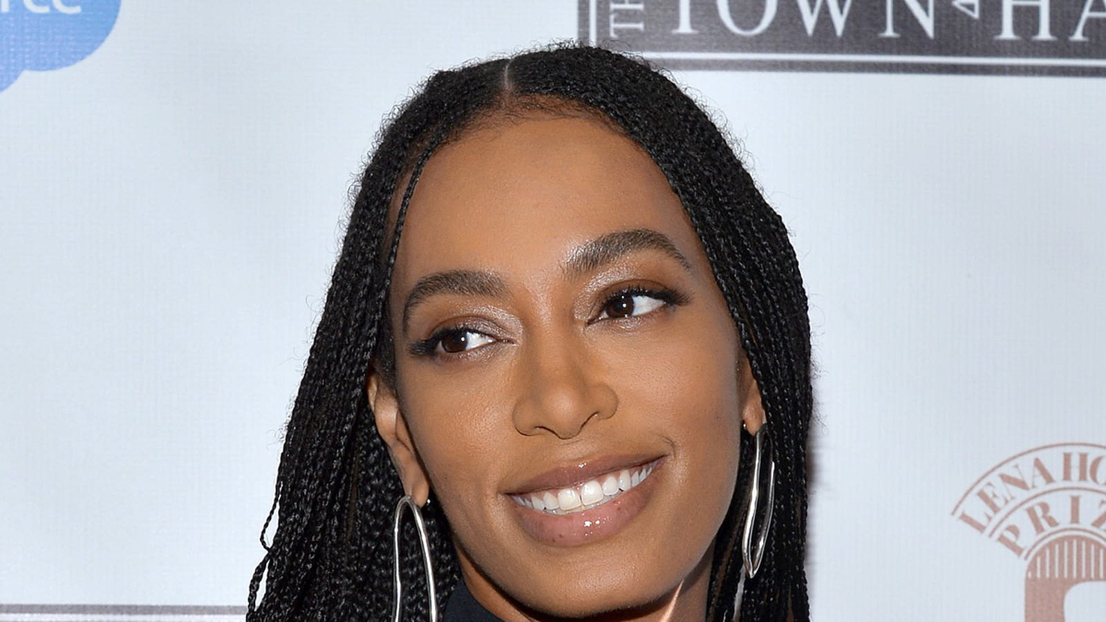 Solange Knowles en brune