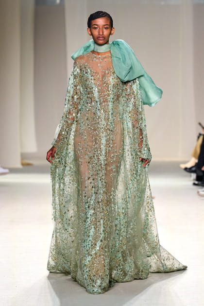 Look 50&nbsp;du d&eacute;fil&eacute; Elie Saab