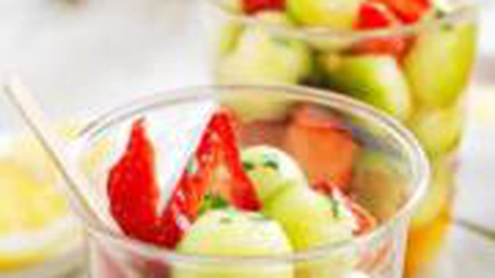 Salade fraises et concombre