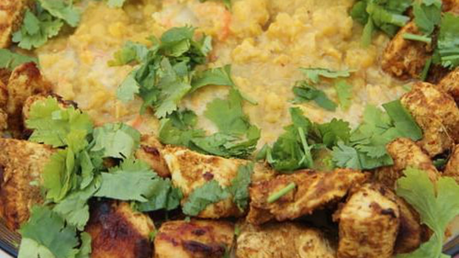 Curry de poulet à la plancha ou au gril, lentilles corail