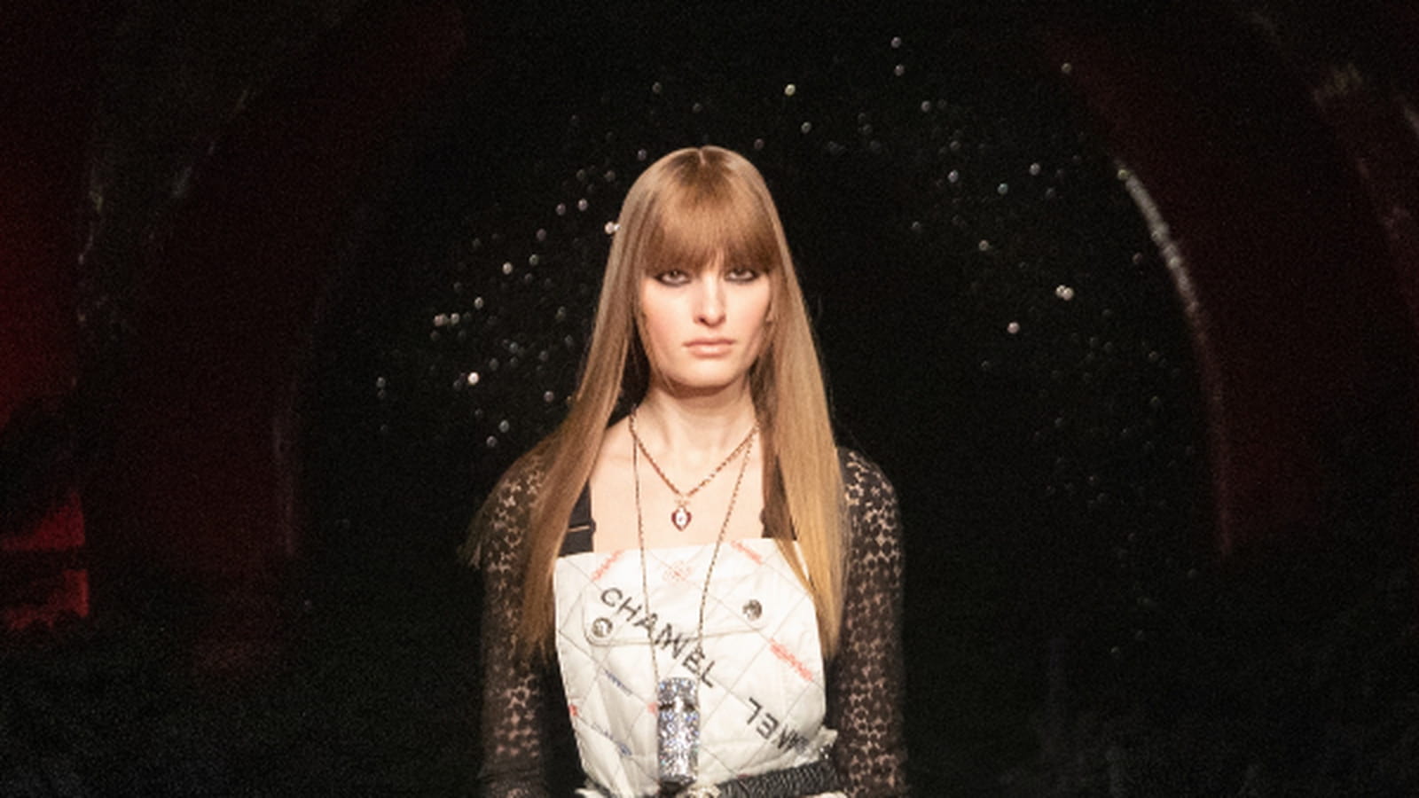 Look 32
