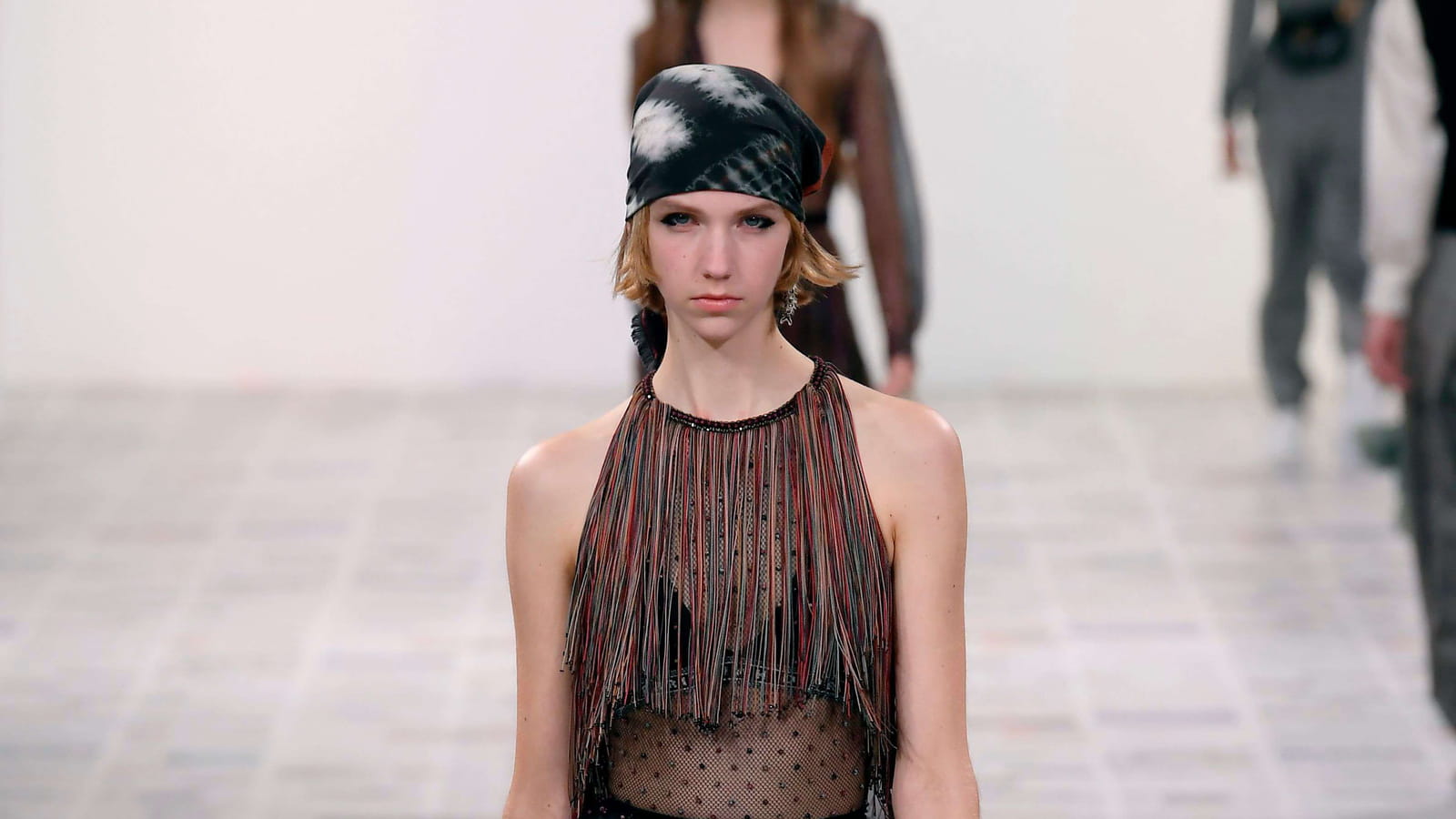 Look 80