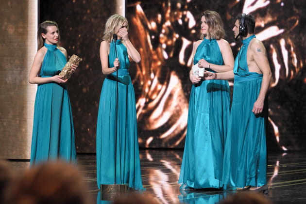 La robe de Laurence Arn&eacute; n'avait rien d'une exclusivit&eacute;