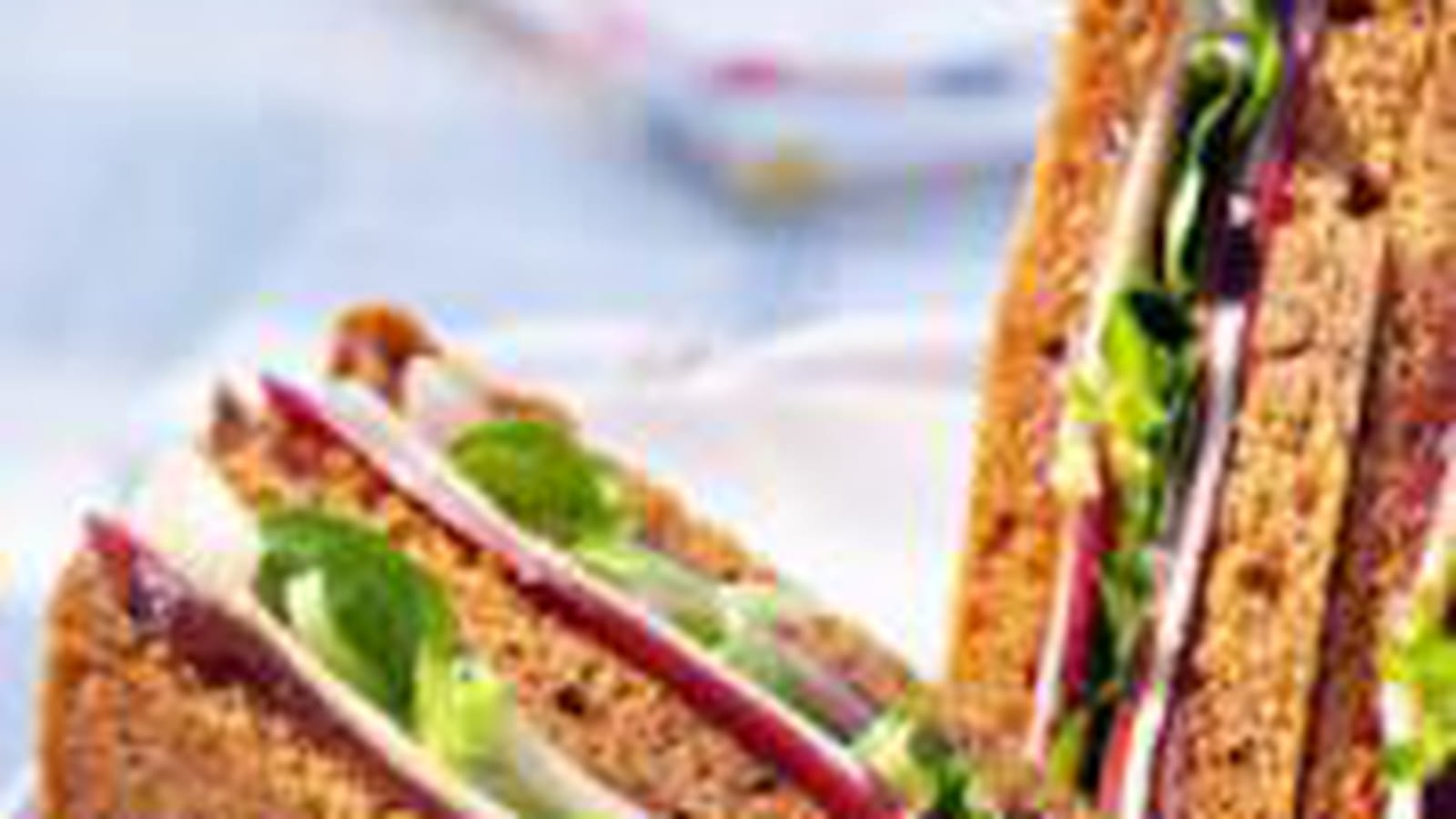 Club sandwich pain d'épices et magret fumé