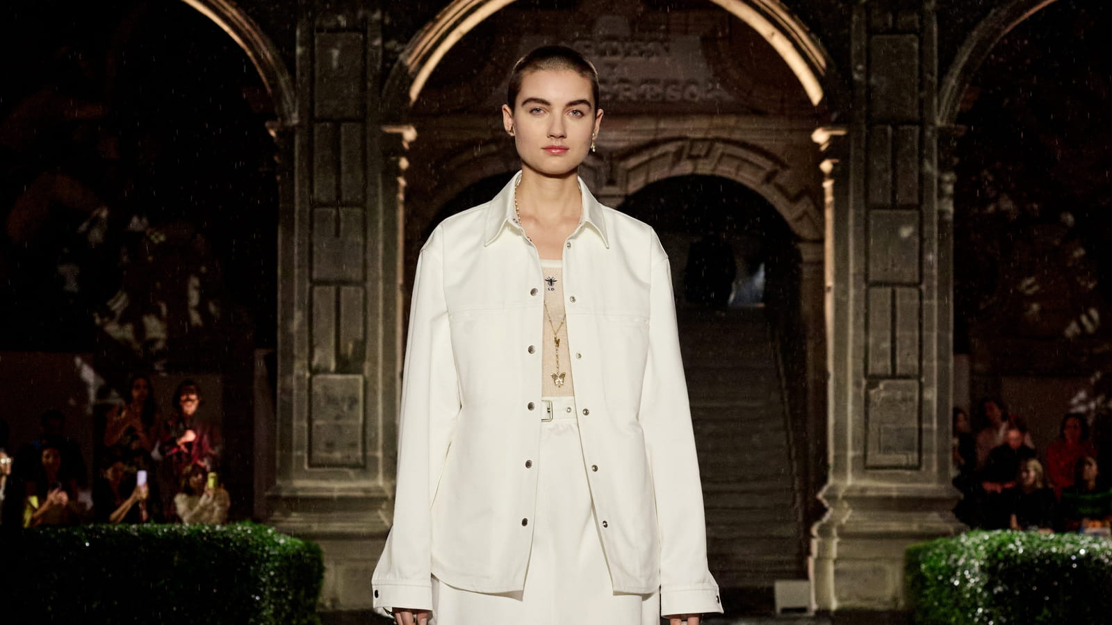Look 54