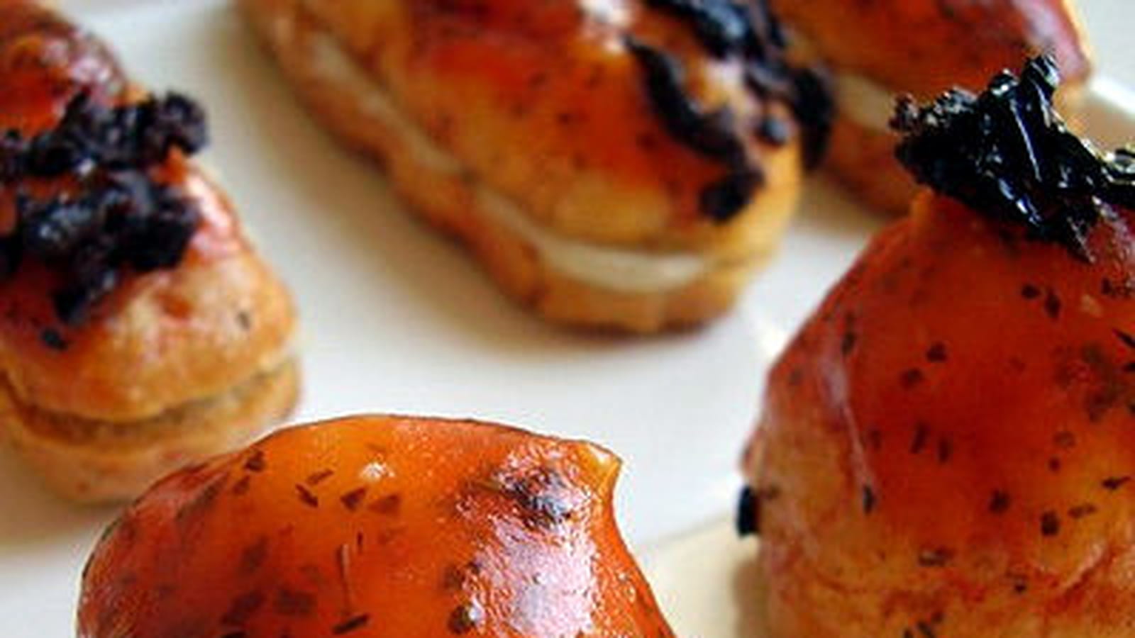 Eclairs et choux à la sardine glacés tomatobasilic