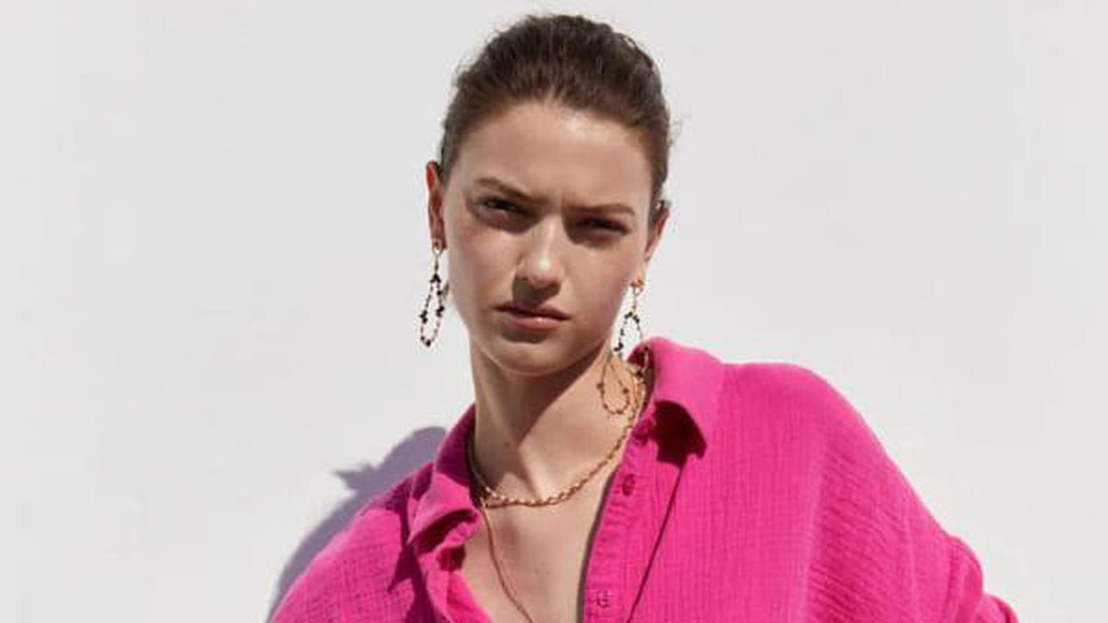 Ces 80 pièces soldées chez Mango sont celles que toutes les modeuses s'arrachent
