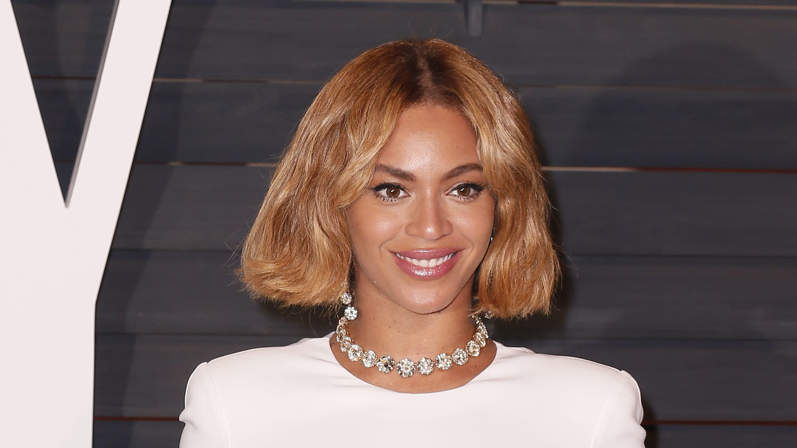 Beyoncé, cheveux courts
