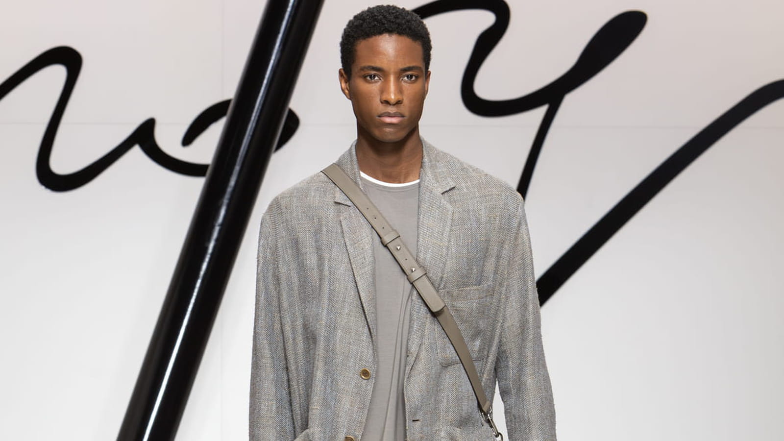 Look 11