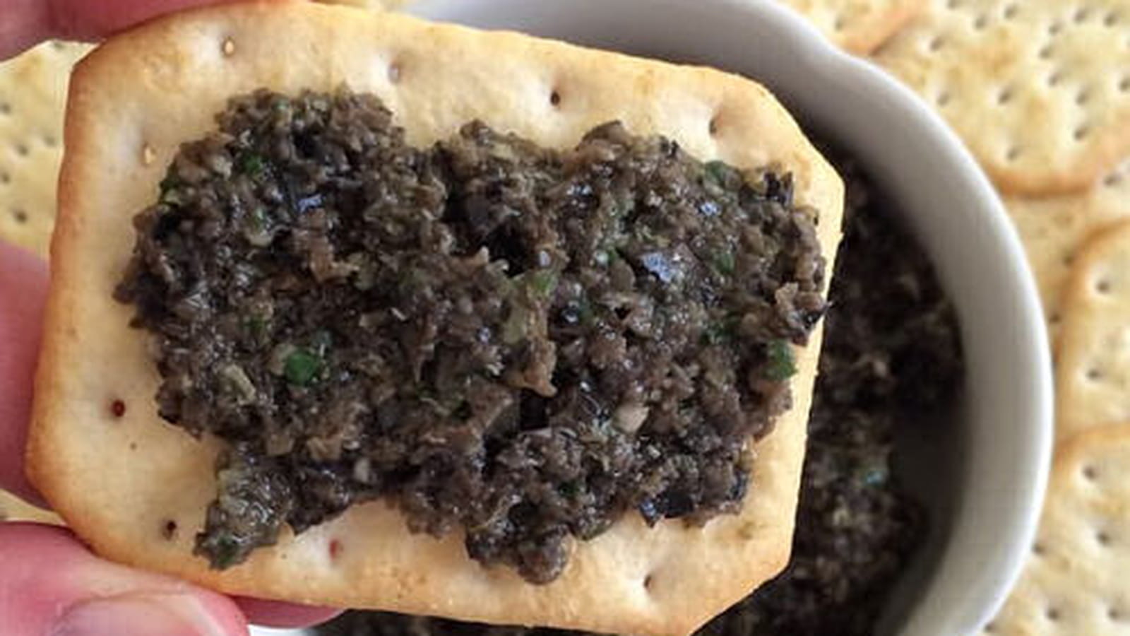 Tapenade d'olives noires et câpres