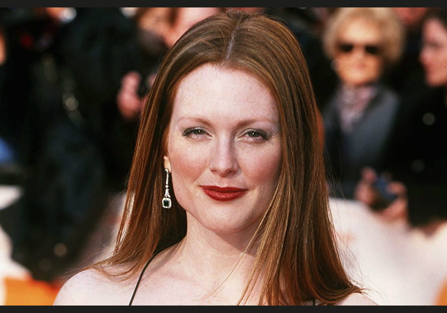 La bouche grunge de Julianne Moore