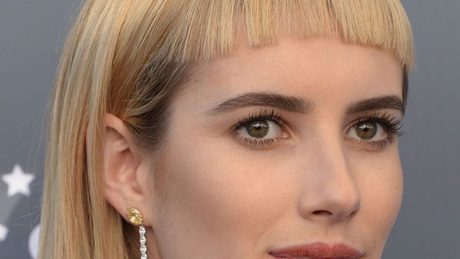 Emma Roberts avec frange
