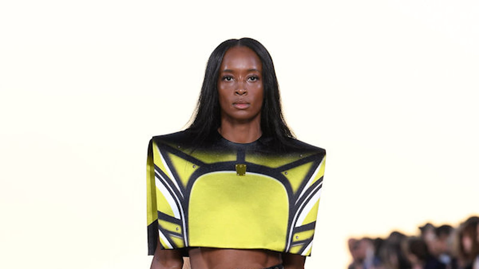 Look 8