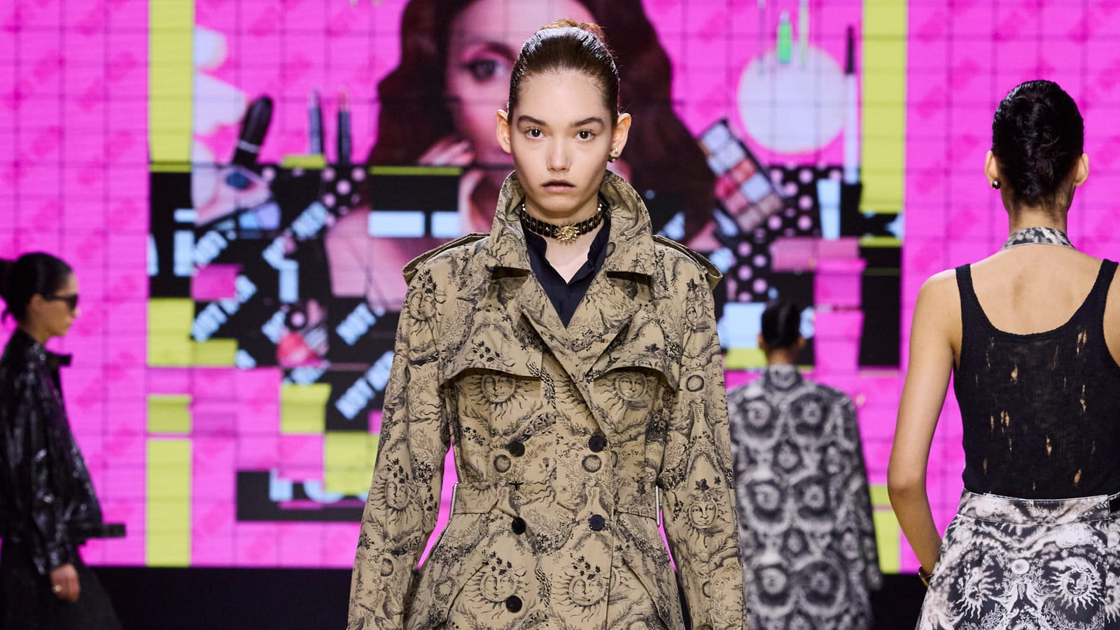 Look 53