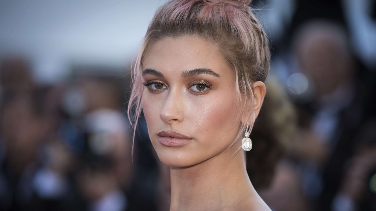 Hailey Baldwin