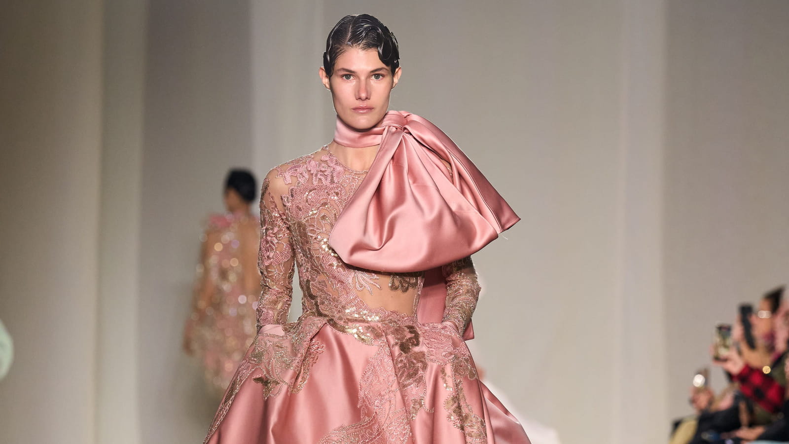 Look 27