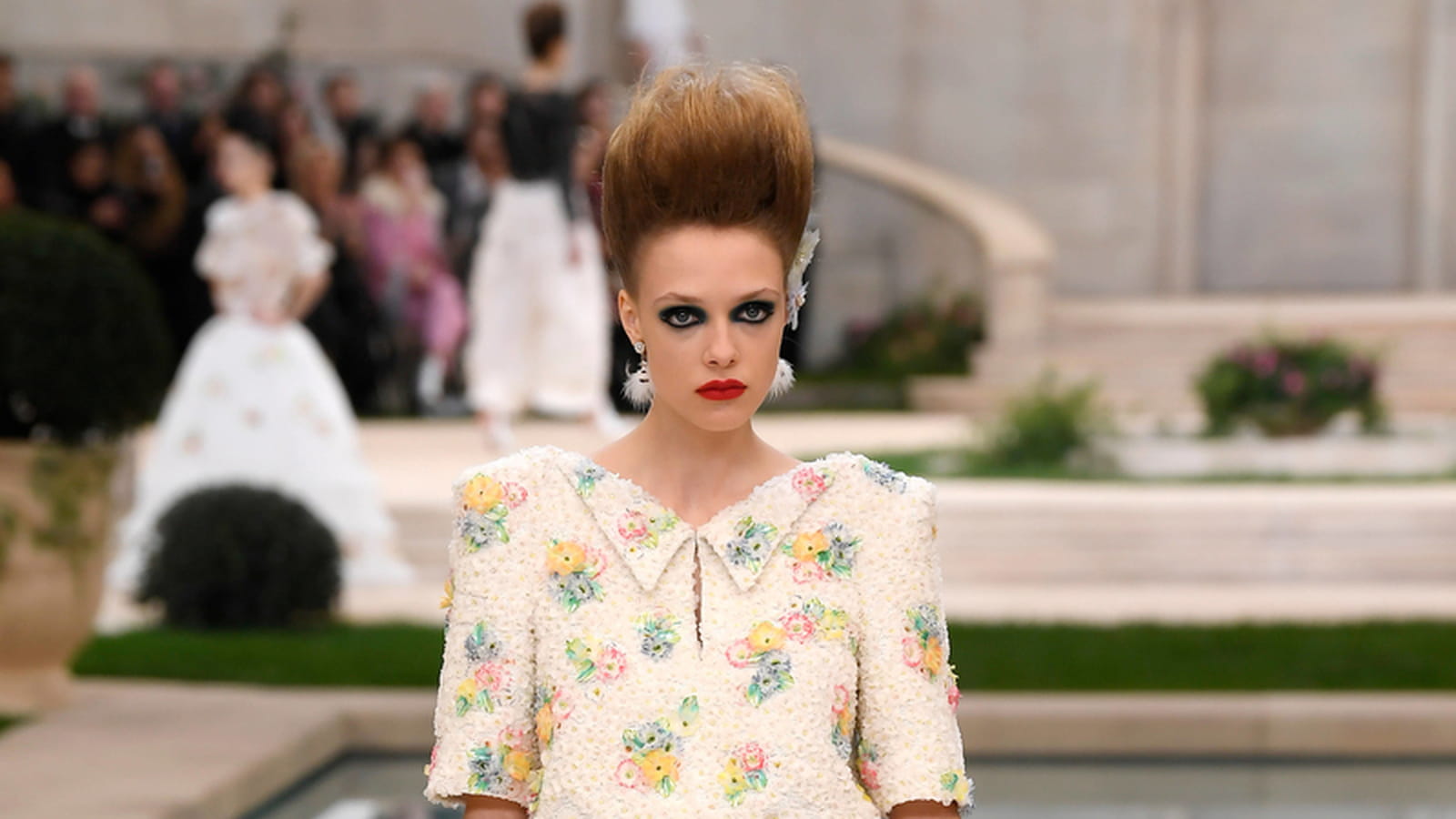 Look 34