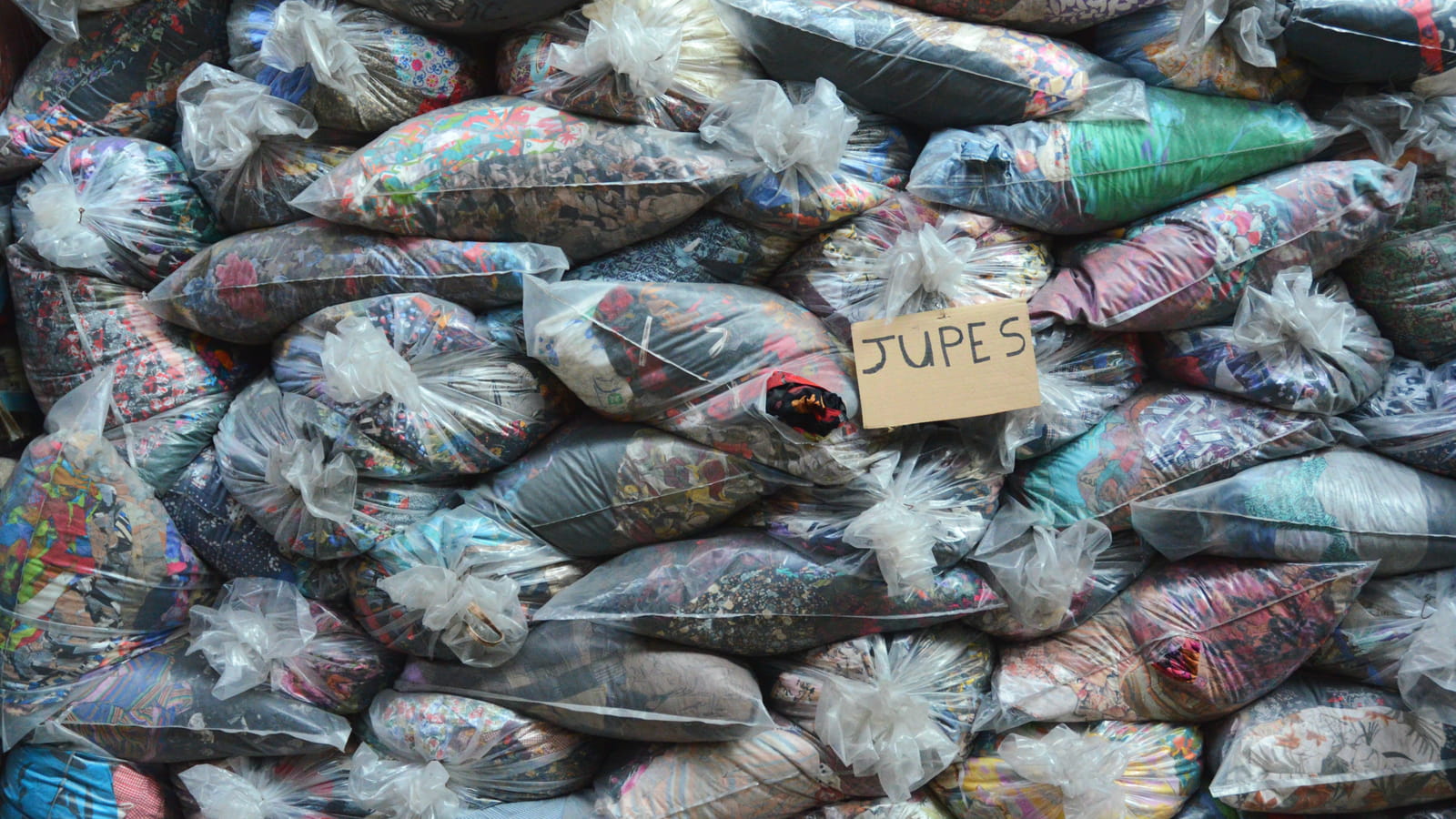 Fripe trip chez les plus gros chiffonniers de France
