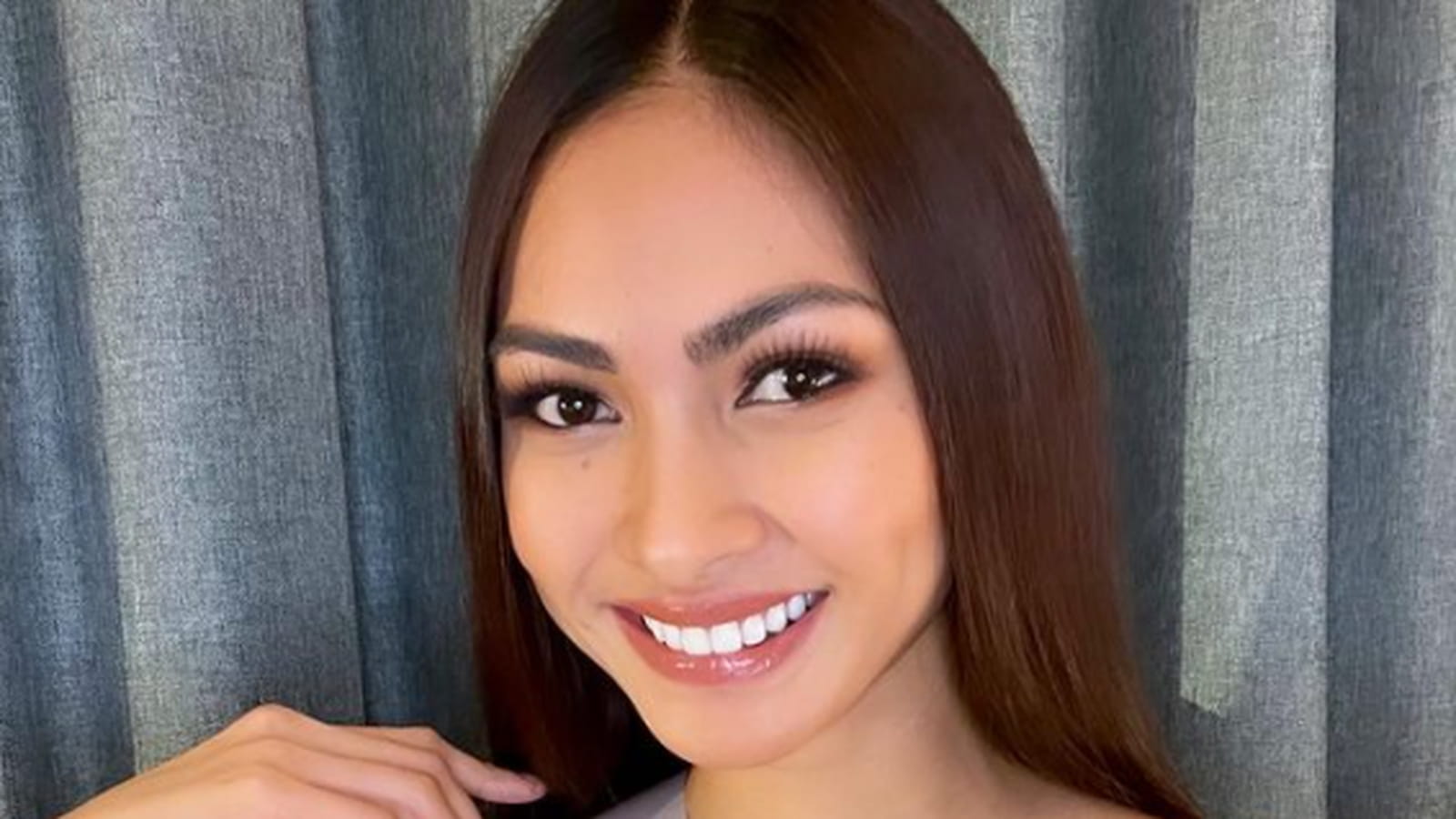 Philippines - Beatrice Luigi Gomez