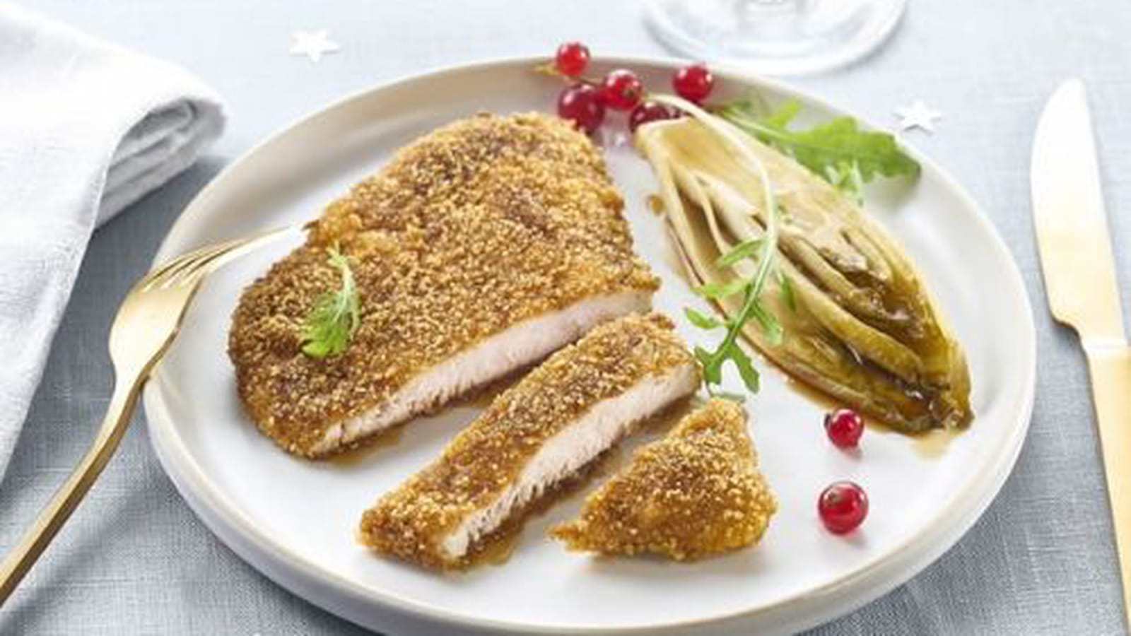 Escalope de dinde bio Nature de France®, chapelure de pain d’épices et endives braisées