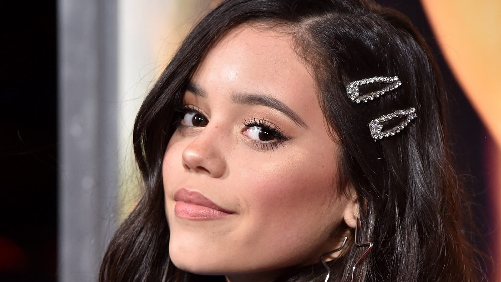 Jenna Ortega sans frange