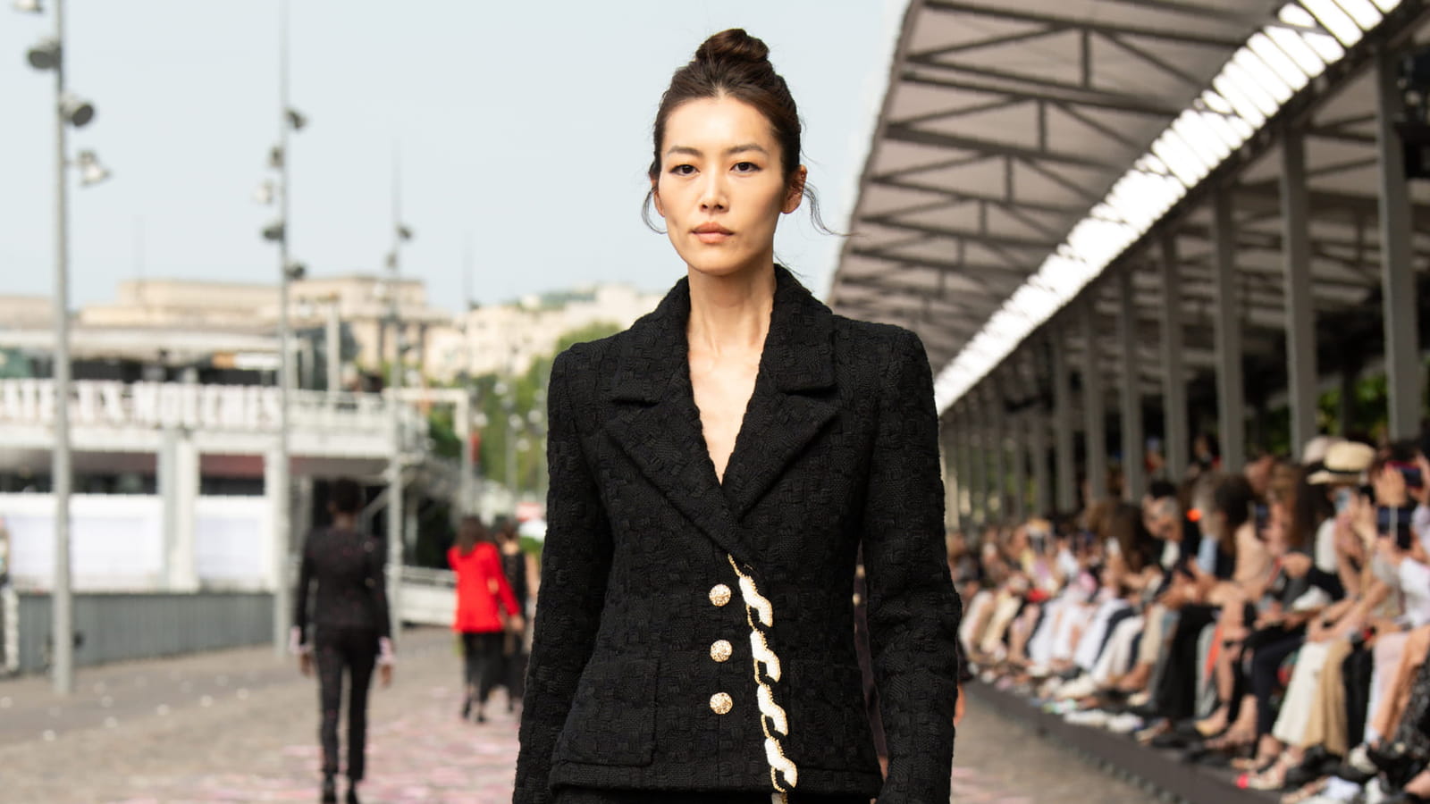 Look 8