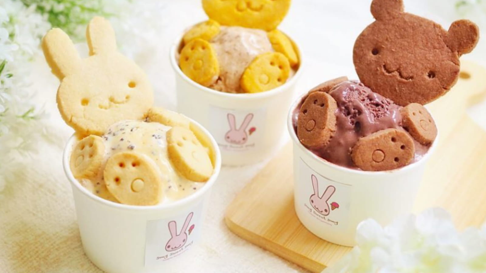 Animaux en glace et biscuits