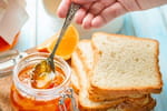 Hypertension : cette confiture de saison serait aussi efficace qu'un médicament, selon les chercheurs