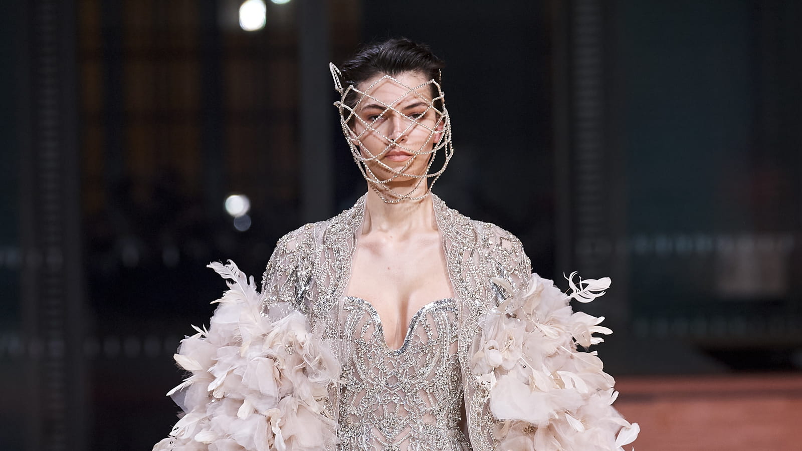Look 24
