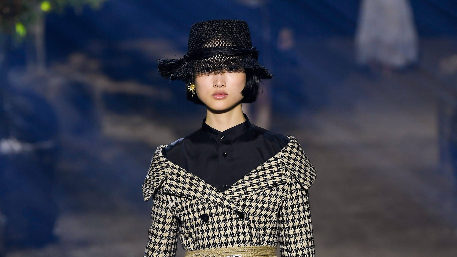 Look 51