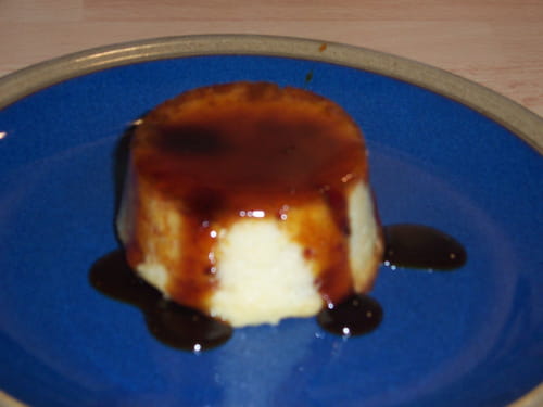 Moelleux aux pommes et nappage au caramel