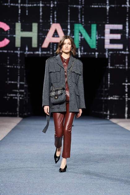 Look 50&nbsp;du d&eacute;fil&eacute; Chanel