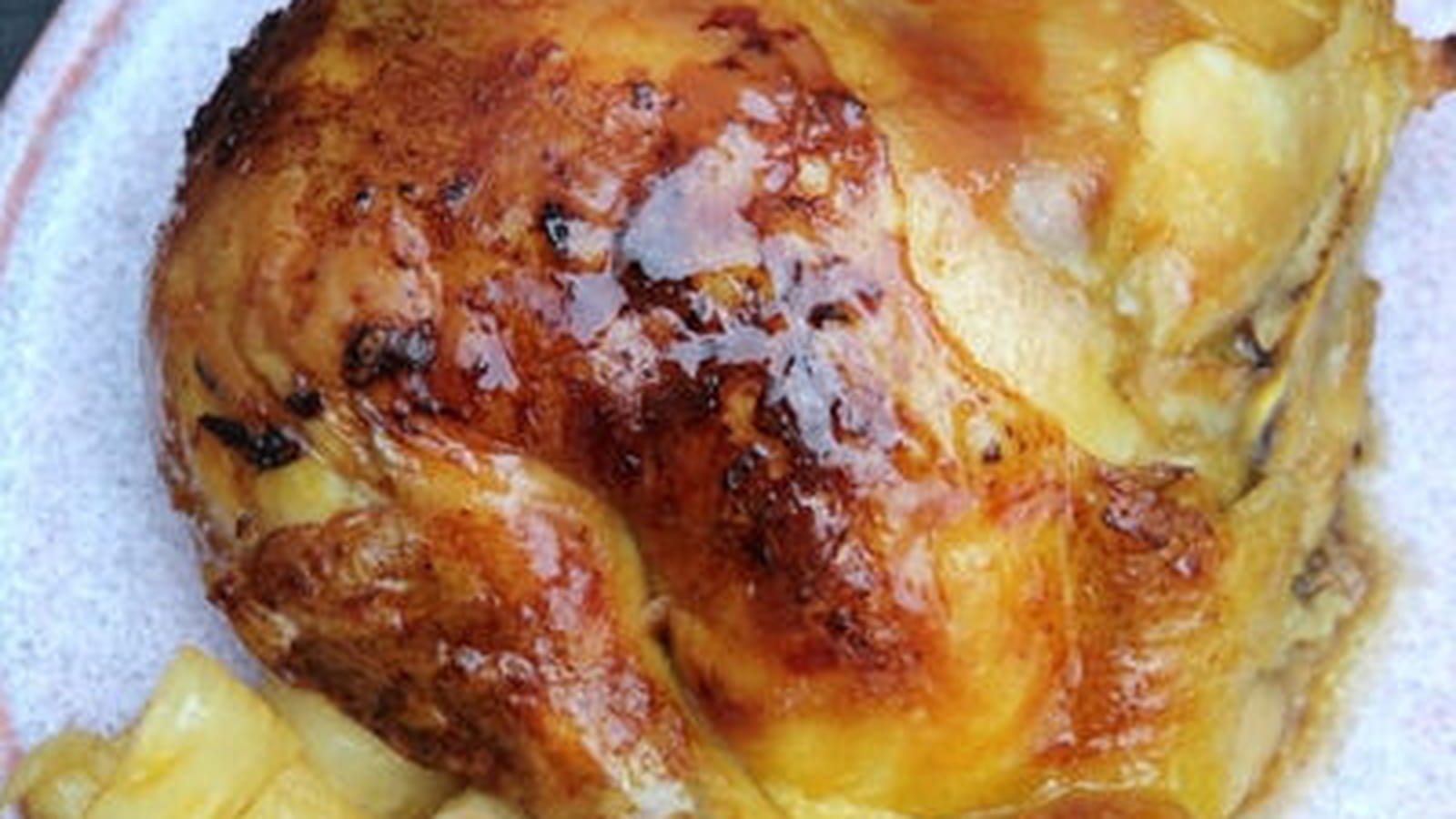 Poulet rôti doré au caramel