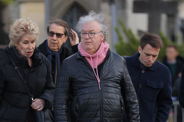 L'ex-agent de stars Dominique Besnehard aux obs&egrave;ques d'Isabelle Mergault