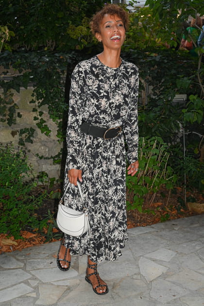 Sonia Rolland en robe longue à imprimé fleuri
