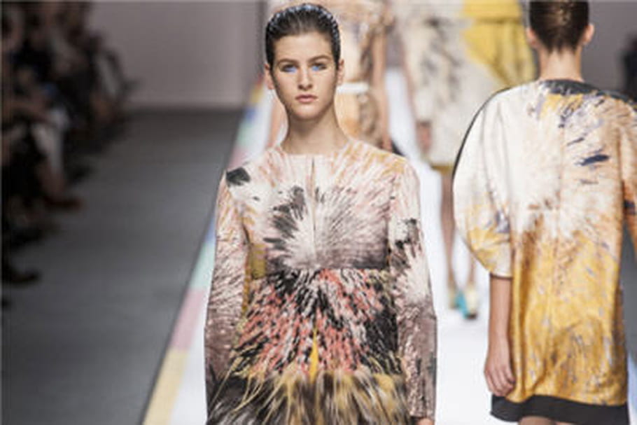 Fashion week : défilé tout en explosions chez Fendi