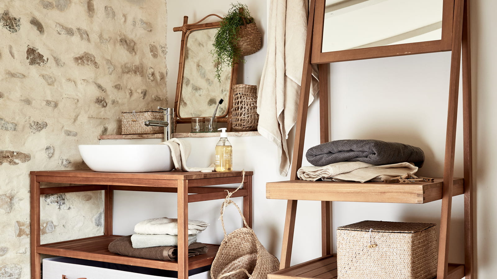 Salle de bains simple