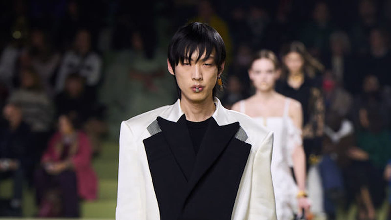 Look 65