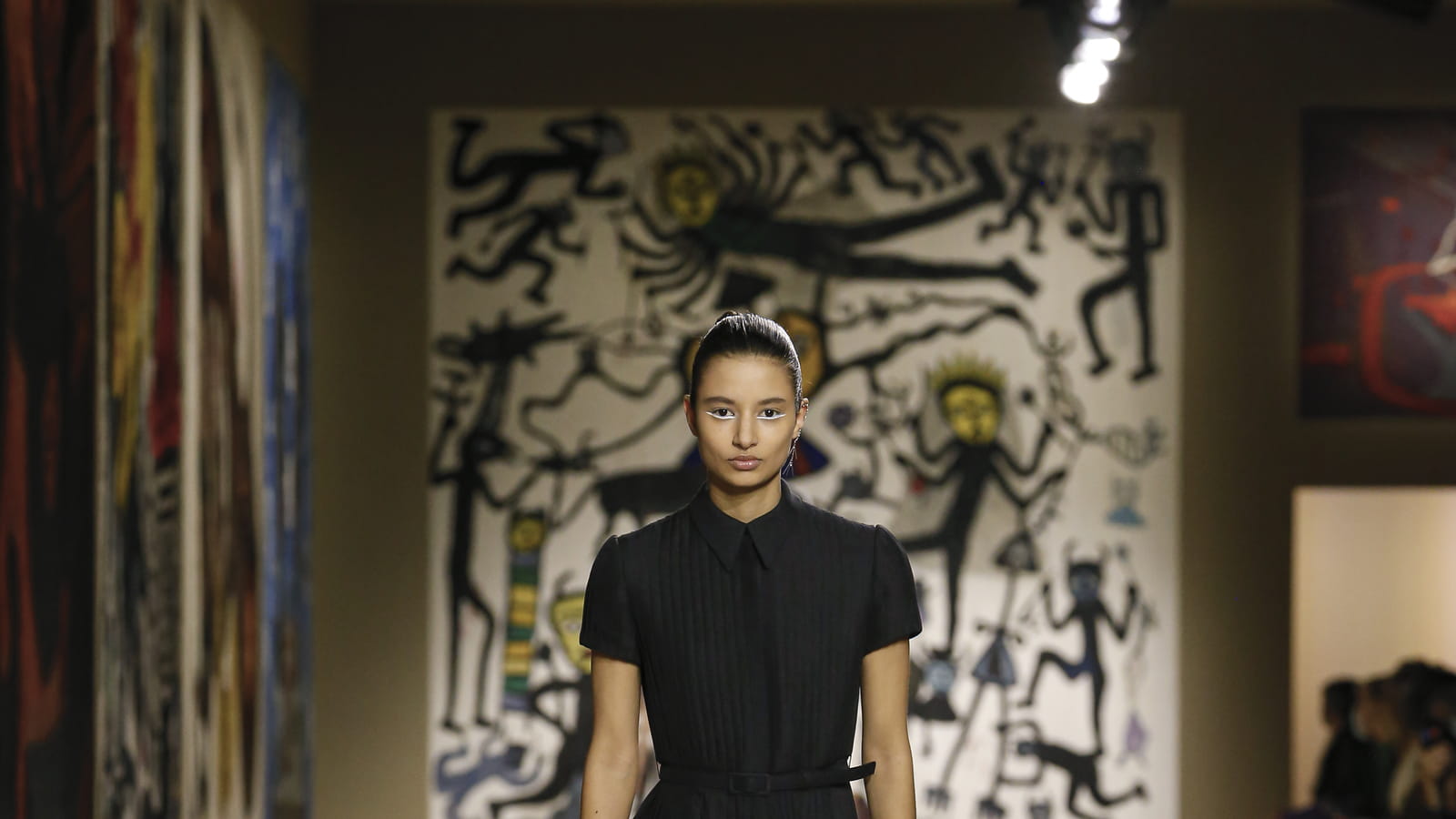 Look 50