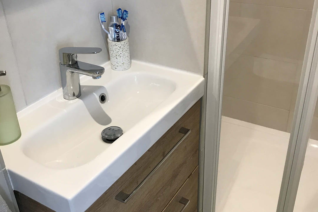 Choisir un meuble vasque de faible profondeur