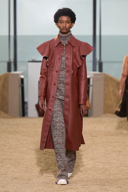 Look 22&nbsp;du d&eacute;fil&eacute; Chlo&eacute;