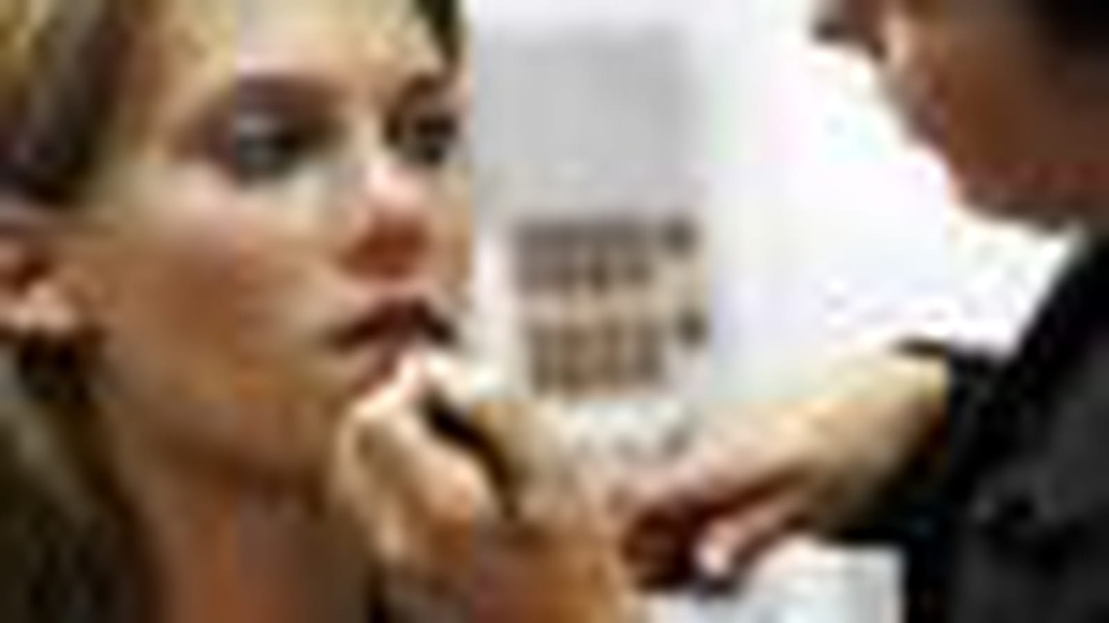 Application du gloss