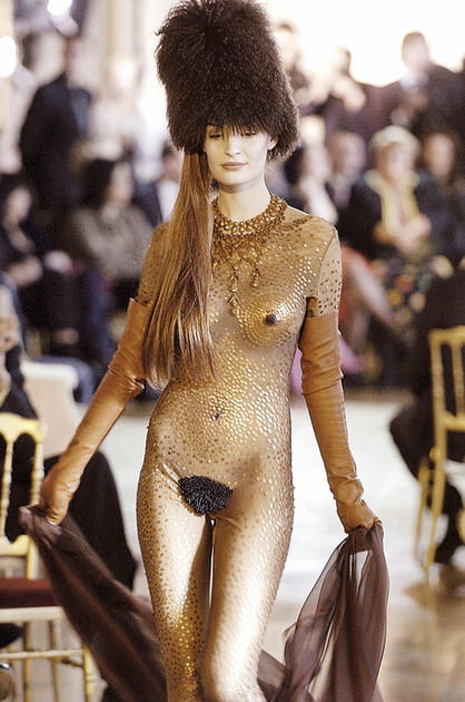 Le d&eacute;fil&eacute; Jean Paul Gaultier Best of Haute Couture en 2005