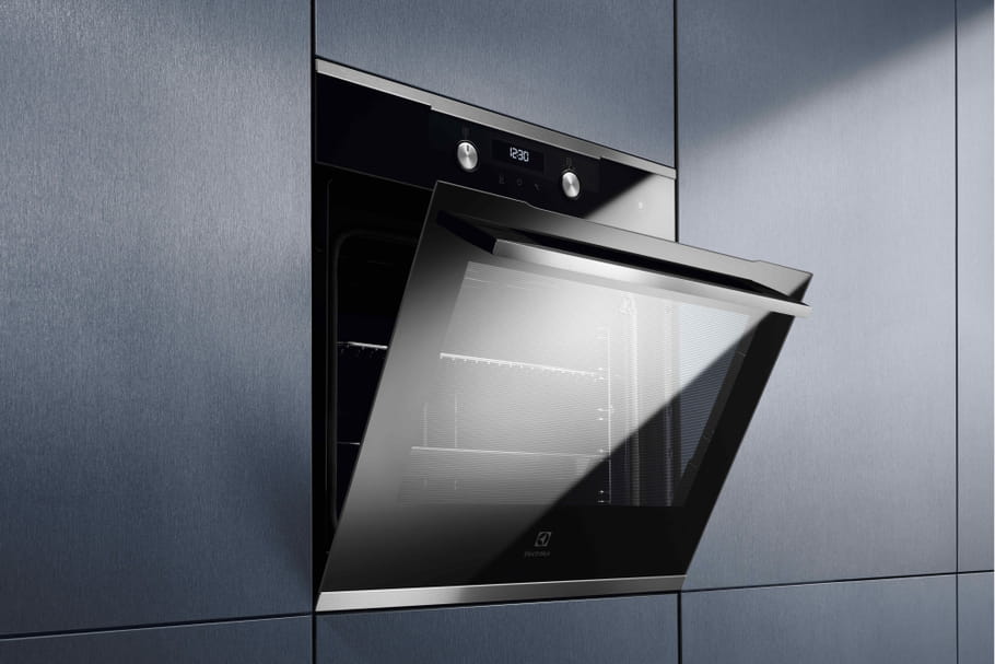 Concours : en février, gagnez 1 four SteamBake d'Electrolux