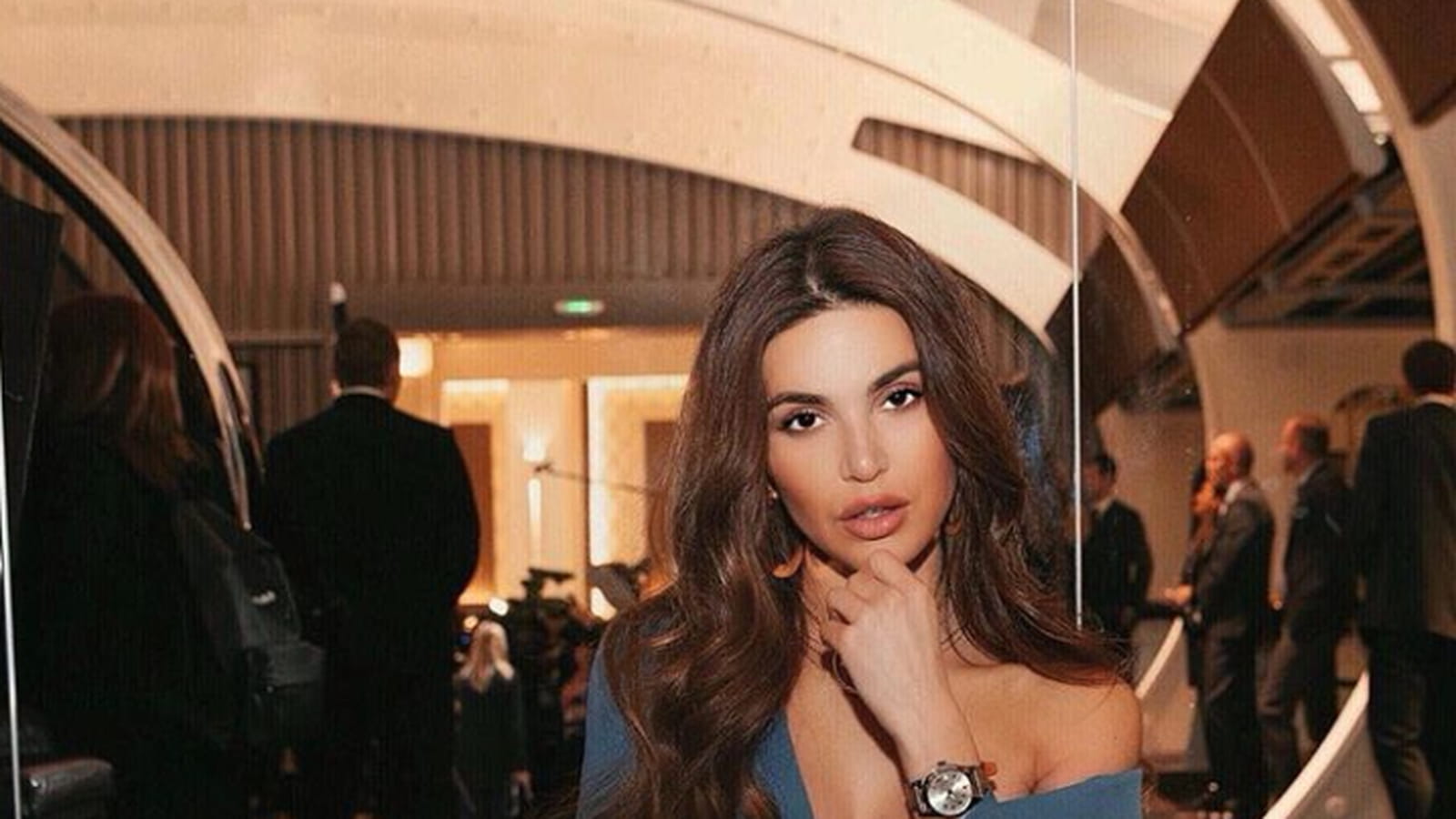 @negin_mirsalehi