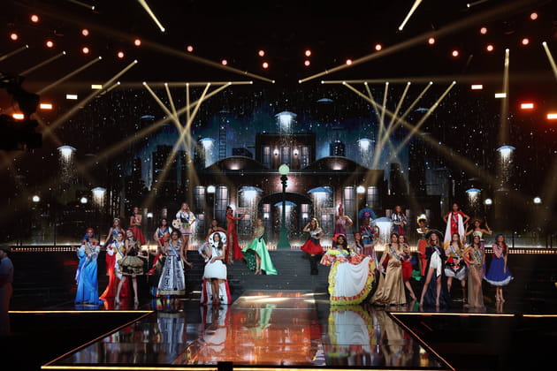 Les costumes régionaux