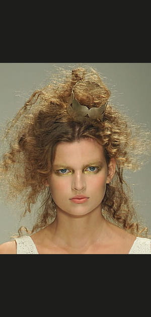 Les tendances beaut&eacute; des podiums londoniens&nbsp;: antique