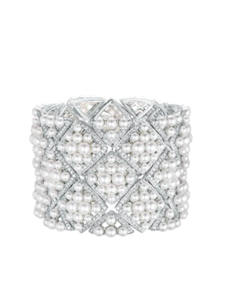 Manchette "Signature de Perles" de Chanel Joaillerie