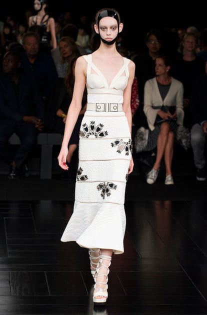 Le d&eacute;fil&eacute; Alexander McQueen